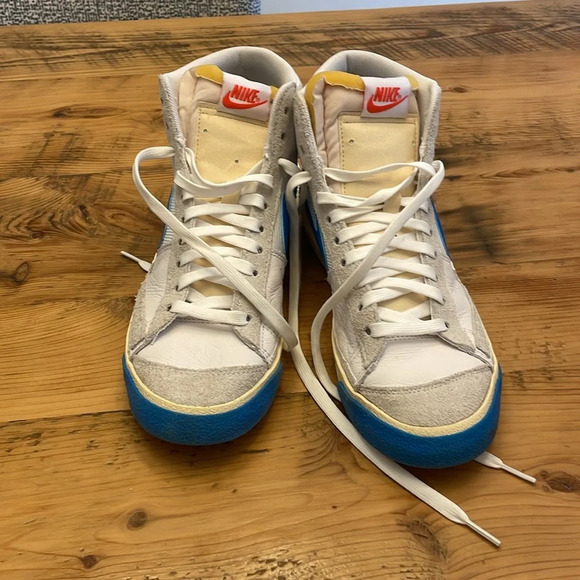 Nike Blazers size 10 - Picture 7 of 7